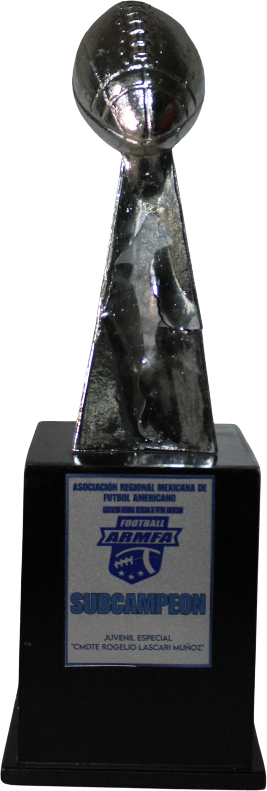 Trofeo de subcampeones del 2023 en ARMFA en la categoría Juvenil entre Zorros de Querétaro y Bufalos de San Luis